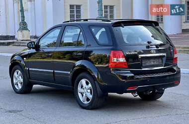 Позашляховик / Кросовер Kia Sorento 2008 в 