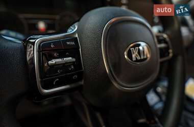 Внедорожник / Кроссовер Kia Sorento 2021 в 