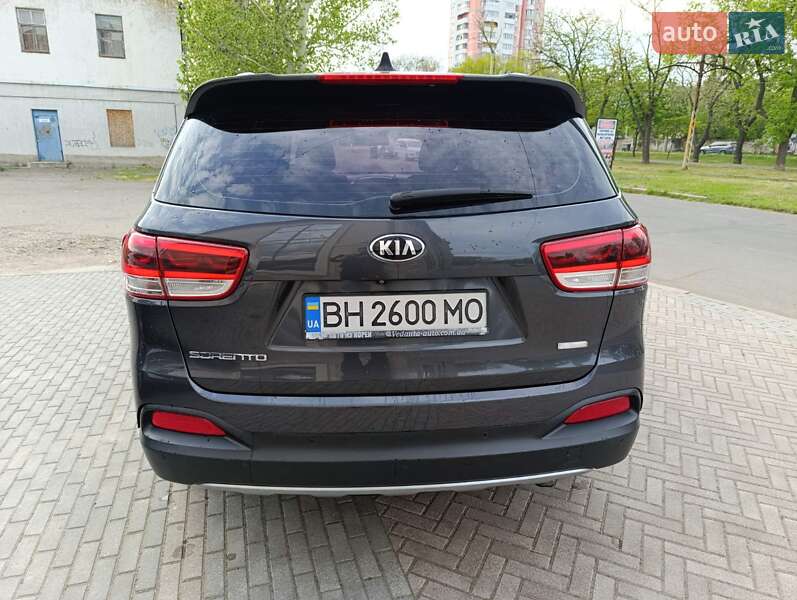 Внедорожник / Кроссовер Kia Sorento 2015 в Николаеве