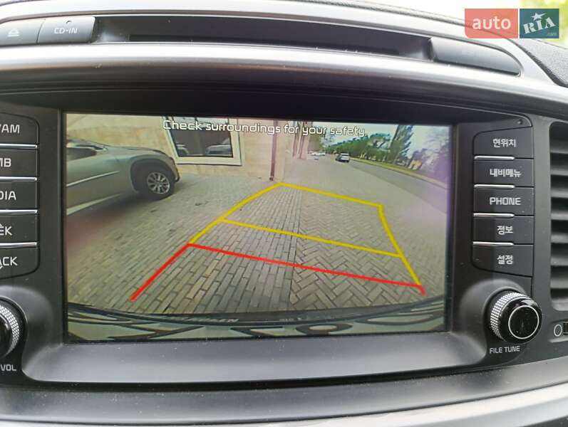 Внедорожник / Кроссовер Kia Sorento 2015 в Николаеве