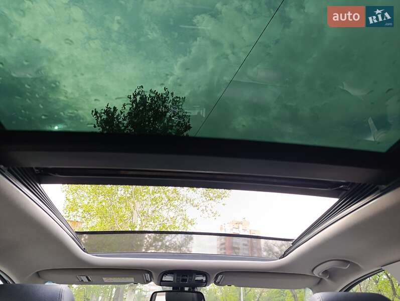 Внедорожник / Кроссовер Kia Sorento 2015 в Николаеве