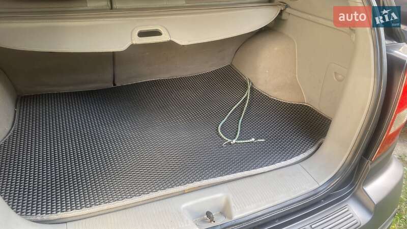 Внедорожник / Кроссовер Kia Sorento 2006 в Ивано-Франковске