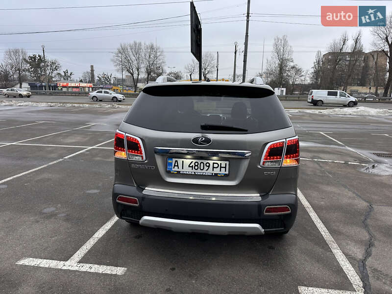 Позашляховик / Кросовер Kia Sorento 2012 в Києві