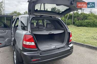Позашляховик / Кросовер Kia Sorento 2005 в 