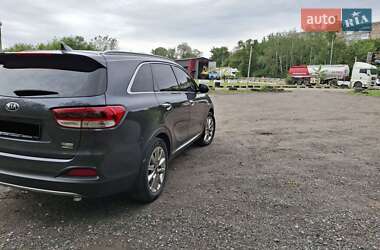 Внедорожник / Кроссовер Kia Sorento 2016 в 