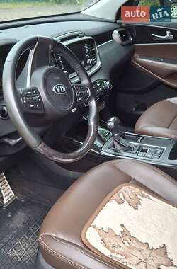 Внедорожник / Кроссовер Kia Sorento 2016 в 