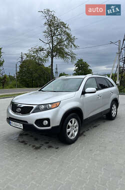 Внедорожник / Кроссовер Kia Sorento 2012 в Старом Самборе
