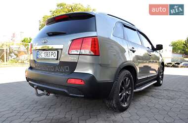 Внедорожник / Кроссовер Kia Sorento 2011 в 