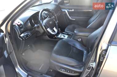Внедорожник / Кроссовер Kia Sorento 2011 в 