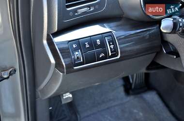Внедорожник / Кроссовер Kia Sorento 2011 в 