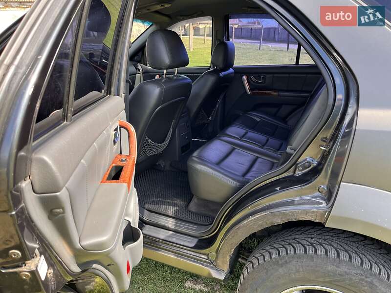 Позашляховик / Кросовер Kia Sorento 2002 в Фонтанці