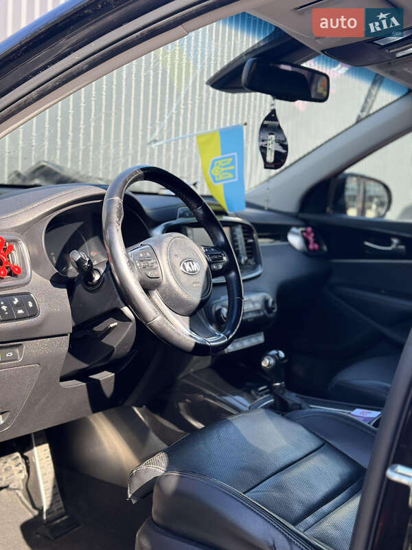 Внедорожник / Кроссовер Kia Sorento 2015 в Львове фото 20 Внедорожник / Кроссовер Kia Sorento 2015 в Львове