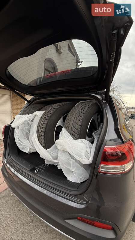 Внедорожник / Кроссовер Kia Sorento 2015 в Хмельницком