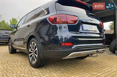 Внедорожник / Кроссовер Kia Sorento 2019 в 