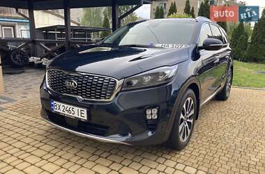 Внедорожник / Кроссовер Kia Sorento 2019 в 
