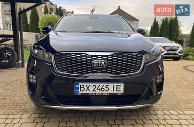 Внедорожник / Кроссовер Kia Sorento 2019 в 