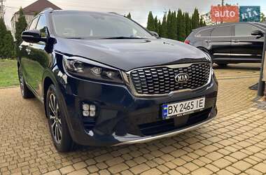 Внедорожник / Кроссовер Kia Sorento 2019 в 