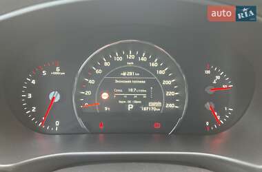 Внедорожник / Кроссовер Kia Sorento 2019 в 