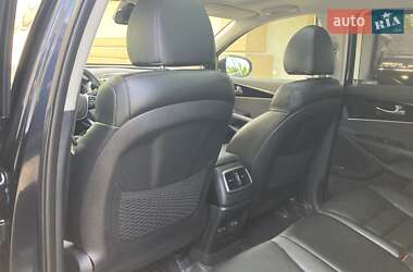 Внедорожник / Кроссовер Kia Sorento 2019 в 