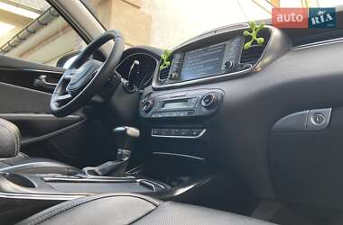 Внедорожник / Кроссовер Kia Sorento 2019 в 