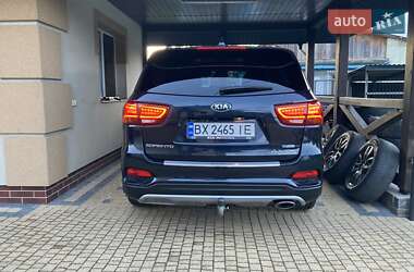Внедорожник / Кроссовер Kia Sorento 2019 в 