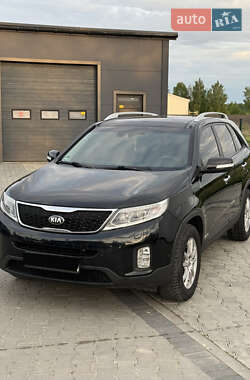 Внедорожник / Кроссовер Kia Sorento 2012 в Ивано-Франковске