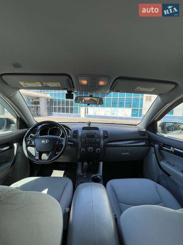 Позашляховик / Кросовер Kia Sorento 2010 в Кривому Розі