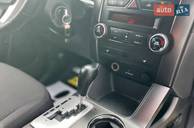 Внедорожник / Кроссовер Kia Sorento 2012 в 