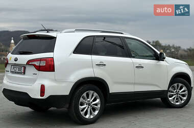 Позашляховик / Кросовер Kia Sorento 2015 в 