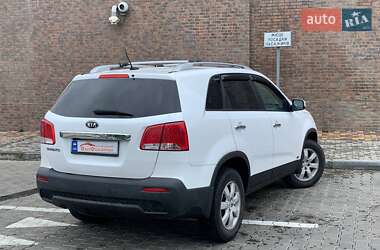 Внедорожник / Кроссовер Kia Sorento 2010 в 