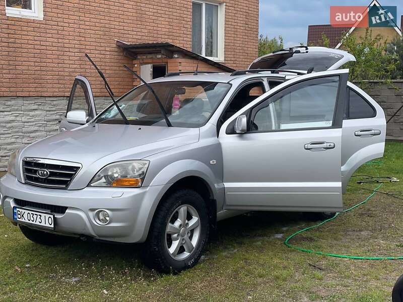 Внедорожник / Кроссовер Kia Sorento 2007 в Вараше фото 2 Внедорожник / Кроссовер Kia Sorento 2007 в Вараше