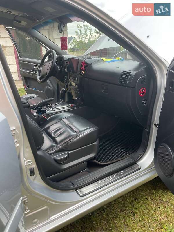 Внедорожник / Кроссовер Kia Sorento 2007 в Вараше фото 12 Внедорожник / Кроссовер Kia Sorento 2007 в Вараше