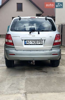 Позашляховик / Кросовер Kia Sorento 2003 в 