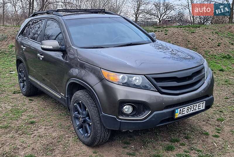 Внедорожник / Кроссовер Kia Sorento 2012 в Днепре