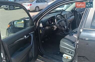 Внедорожник / Кроссовер Kia Sorento 2012 в 
