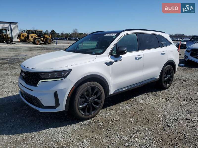 Внедорожник / Кроссовер Kia Sorento 2021 в 