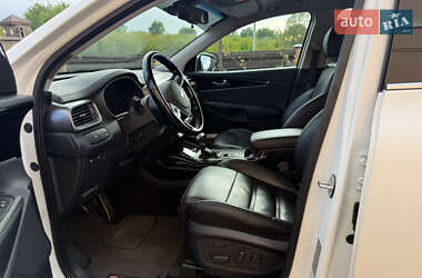 Внедорожник / Кроссовер Kia Sorento 2018 в 