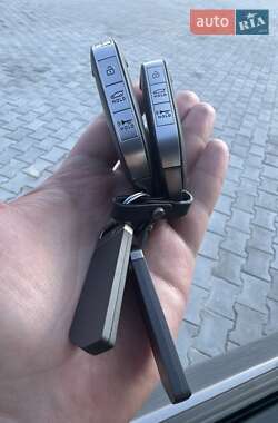 Внедорожник / Кроссовер Kia Sorento 2024 в 