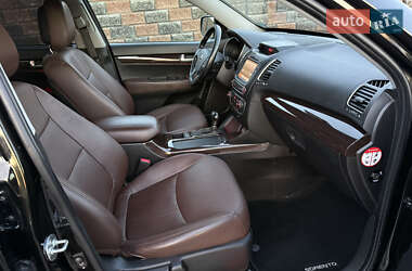 Позашляховик / Кросовер Kia Sorento 2013 в 