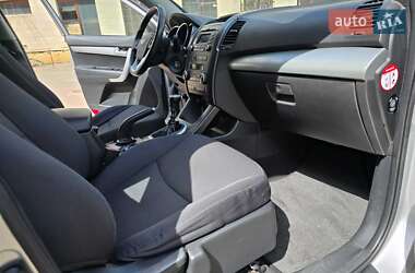Внедорожник / Кроссовер Kia Sorento 2010 в 