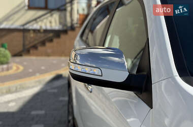 Внедорожник / Кроссовер Kia Sorento 2013 в 