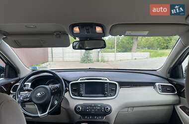 Внедорожник / Кроссовер Kia Sorento 2016 в 