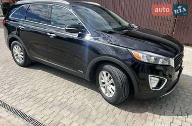 Внедорожник / Кроссовер Kia Sorento 2016 в 