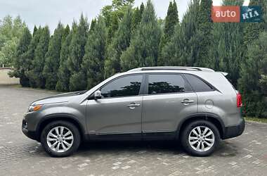 Внедорожник / Кроссовер Kia Sorento 2010 в 