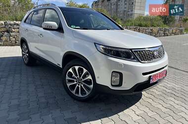 Позашляховик / Кросовер Kia Sorento 2015 в 