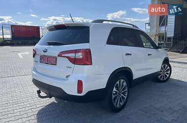 Позашляховик / Кросовер Kia Sorento 2015 в 