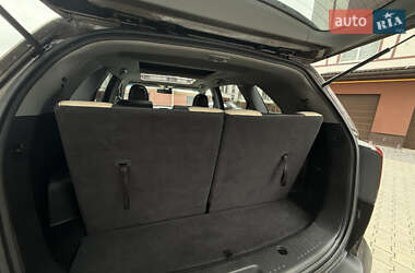 Позашляховик / Кросовер Kia Sorento 2010 в 