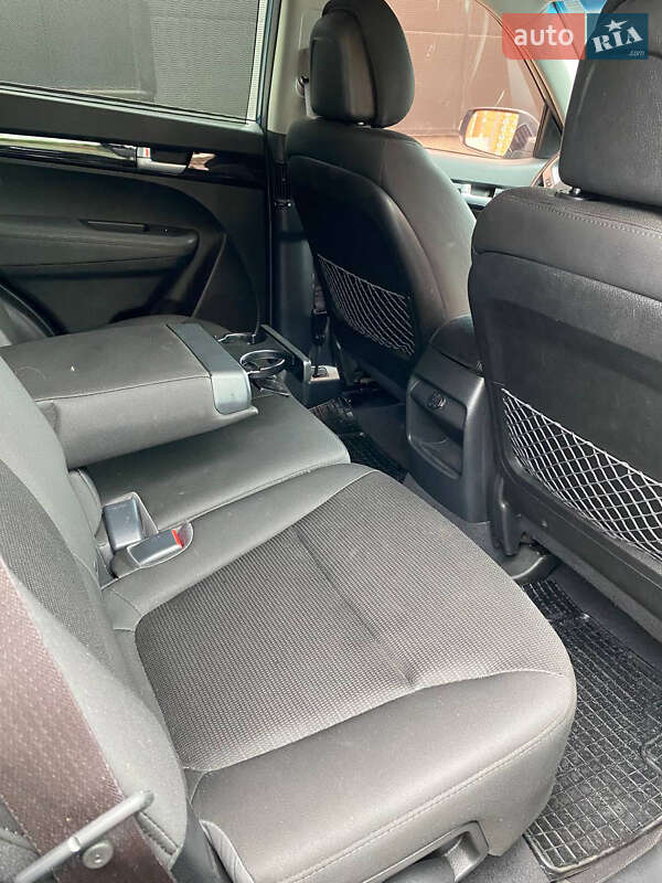Внедорожник / Кроссовер Kia Sorento 2014 в Одессе