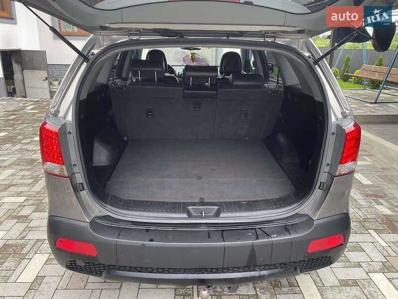 Внедорожник / Кроссовер Kia Sorento 2010 в Львове