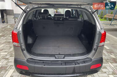 Внедорожник / Кроссовер Kia Sorento 2010 в 